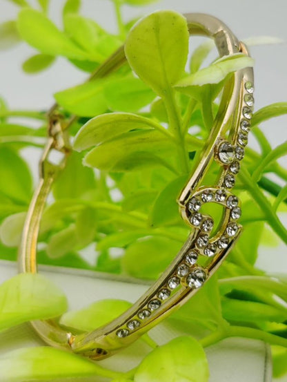 Adjustable Crystal Leaf Bracelet – Imported Golden Bracelets -| Best Quality Artificial